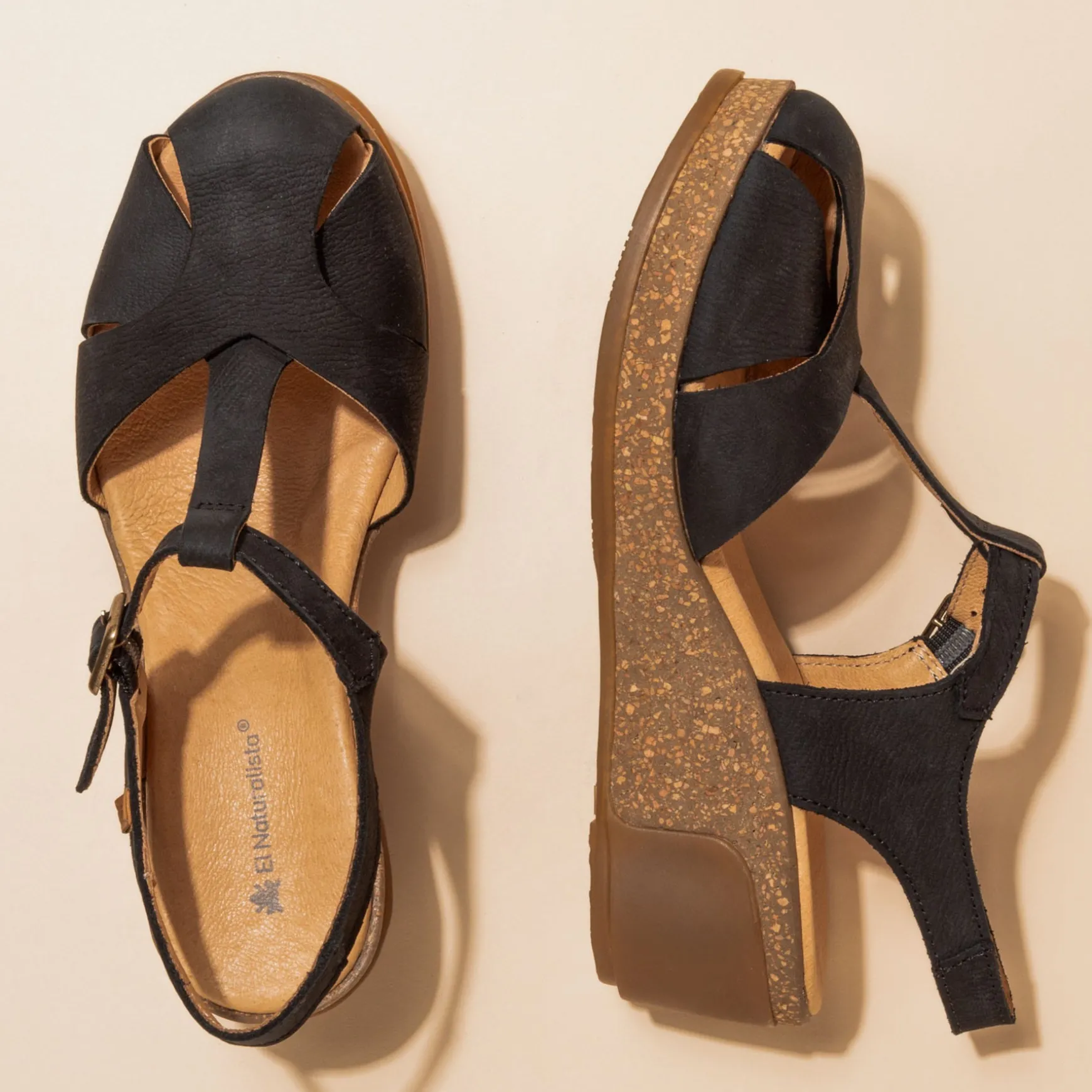 leaves_4.webp Sandalen-El Naturalista 5029 Leaves