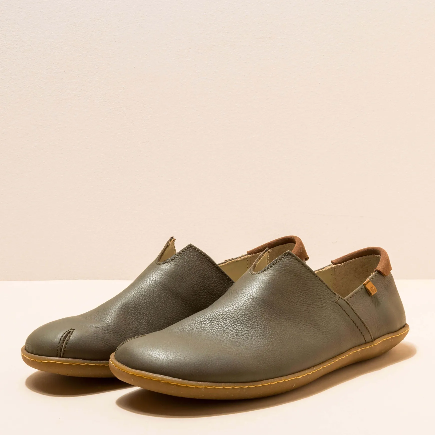 Schuhe-El Naturalista N275 El Viajero