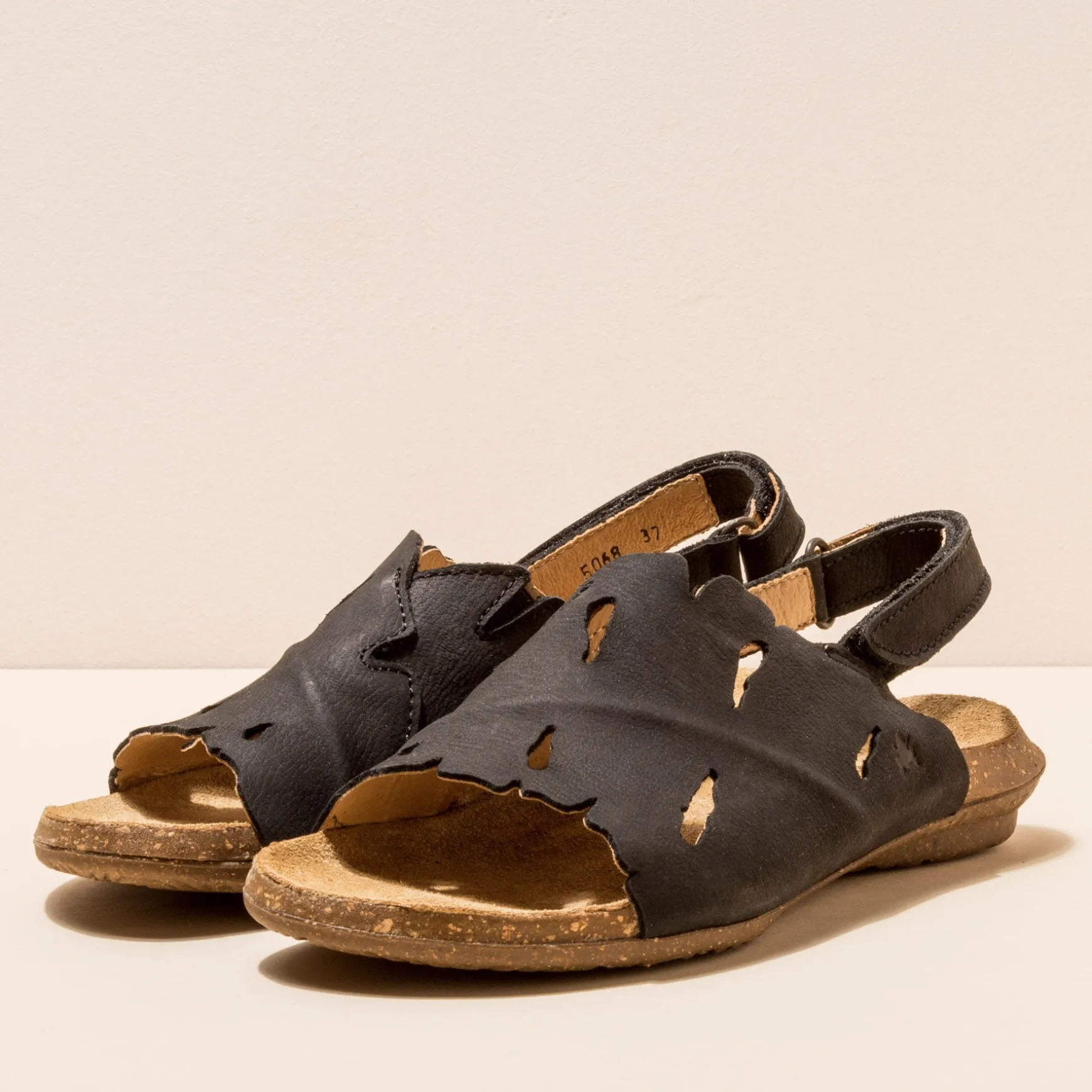 Sandalen-El Naturalista 5068 Wakataua